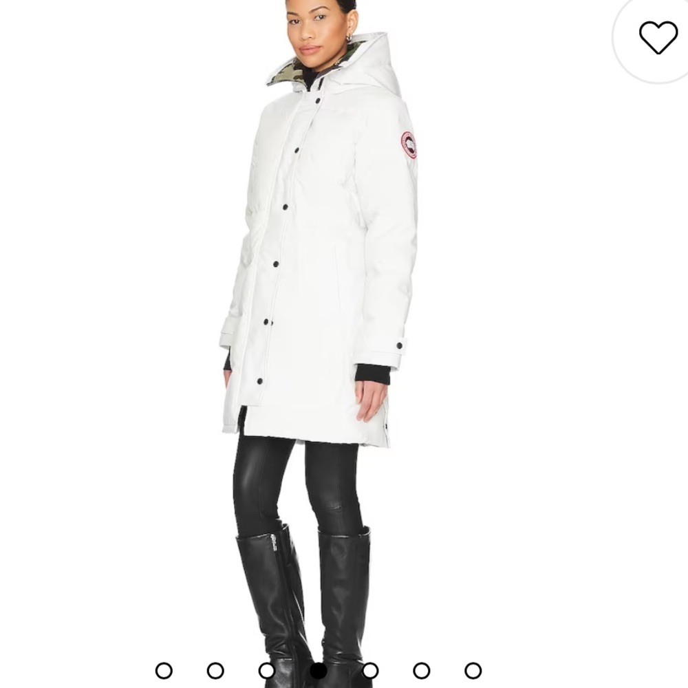 Shelburne Parka in Snowcap & Classic Camo
Canada Goose